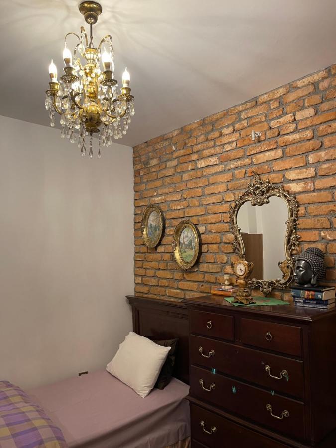 Apartment Nesti In Pristina Kosovo Екстер'єр фото
