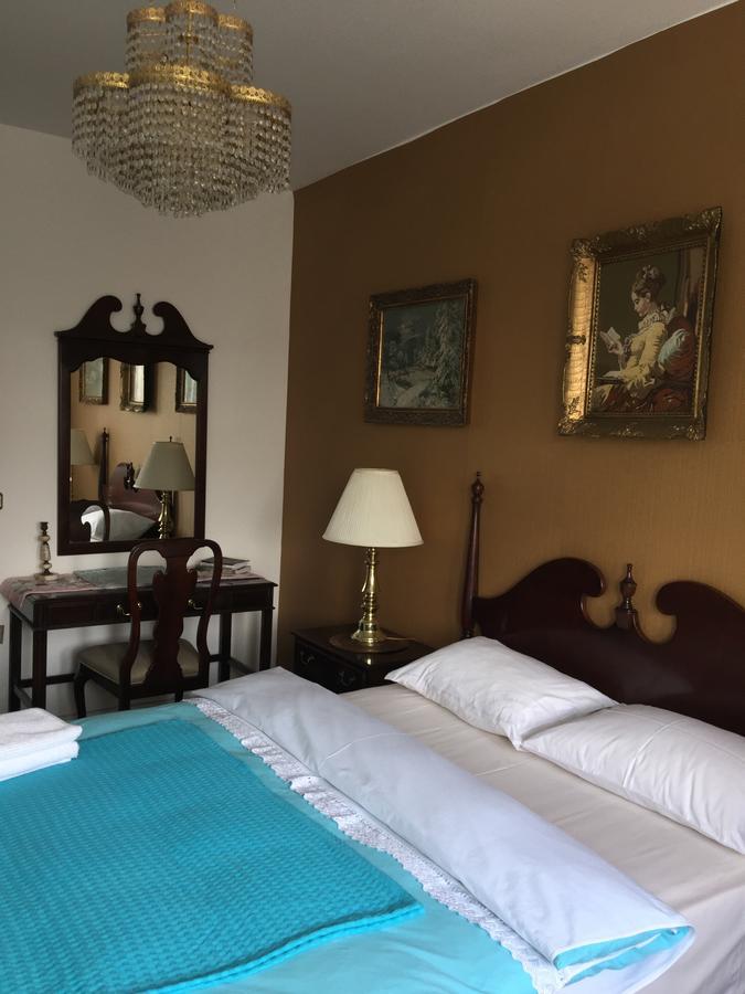 Apartment Nesti In Pristina Kosovo Екстер'єр фото